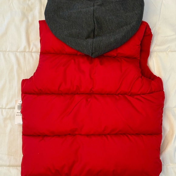 Old Navy 4T Puffer Vest - Picture 2 of 4